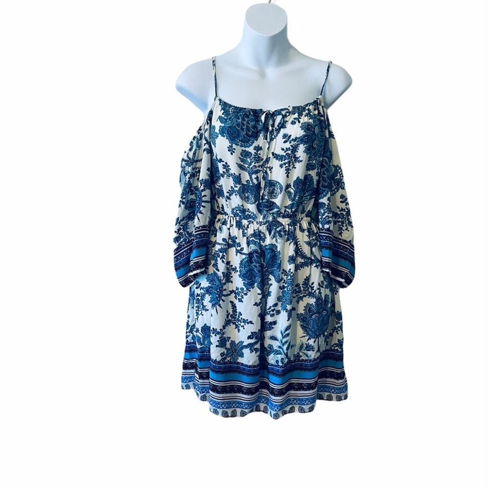 Umgee Paisley peasant cold shoulder mini dress